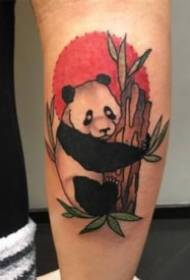 a set of tattoo works on the national treasure giant panda