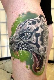 corak pedhang kanthi pola tato macan realistis