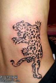 bel modeli i tatuazhit të leopardit totem mbizotërues