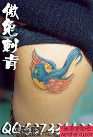 дівчина любить ластівка татуювання візерунок