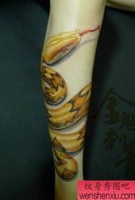 leg Golden python tattoo pattern