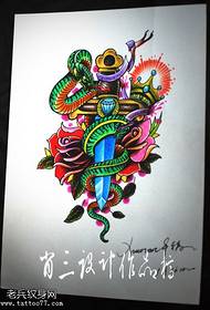 Motif de tatouage brillant de serpent vert dragon bambou
