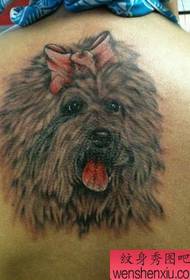 modelin e tatuazheve të vogla të qenit