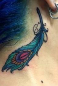 paunovo perje tetovaža modni glamurozni paunova pero tetovaža uzorak