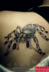 Ibabaw ang guwapo na pattern ng tattoo ng spider