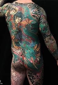Pola Tato Viper Minggu Klasik