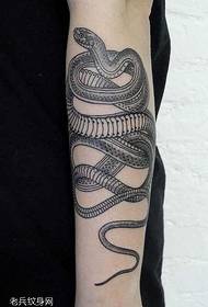 Aarm Moud Schlaang Tattoo Muster 133587 - Aarm schéin Schlaang Tattoo Muster