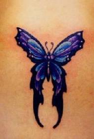 Ljubičasti plemenski uzorak tetovaže leptira