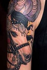 Hermoso patrón de tatuaje de cabeza de caballo