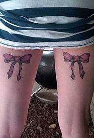 ຮູບແບບ tattoo butterfly ຂາ