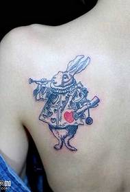 плечовий кролик татуювання візерунок