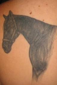 Рэалістычны чорны спакойны ўзор татуіроўкі коней