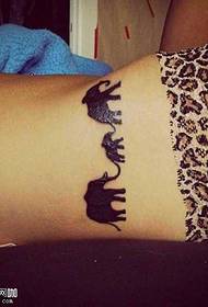 talje elefant totem tatoveringsmønster