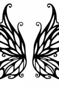 Черна линия скица творчески изящен шик ръкопис татуировка на пеперуда