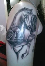 Узорак тетоваже црног коња и руже