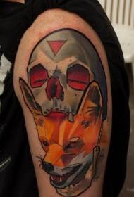 Ang abaga nga kolor nga geometric skull ug pattern sa tattoo sa fox