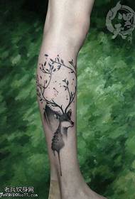 Leg deer tattoo pattern