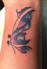 Girl's arm painted on gradient simple line small animal butterfly tattoo picture