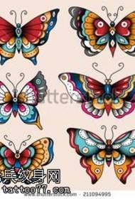 पांडुलिपि विभिन्न सुंदर तितली टैटू पैटर्न