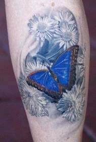 Blå sommerfugl og blomster tatoveringsmønster