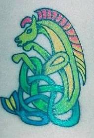 Ķeltu stila zirgu zivju tetovējums