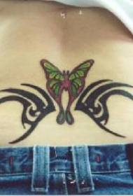 Tribal totem met vlinder terug tattoo patroon