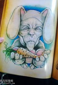 kişiselleştirilmiş bir tavşan dövme malzemesi