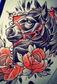 यूरोपीय और अमेरिकी स्कूल का घोड़ा रंग टैटू पैटर्न पांडुलिपि गुलाब