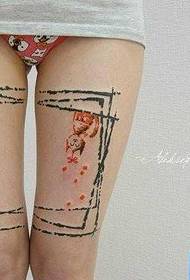 padrão de tatuagem de coelhinho fofo de perna