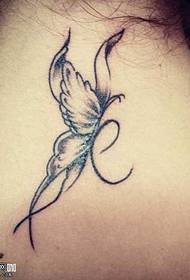 Natrag uzorak tetovaže leptira