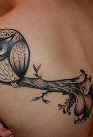 Pattern ng back Owl tattoo