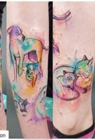 Becerro colexial pintado en tinta de liña simple tatuaxe de pequenos animais