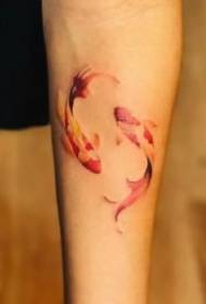Tatuaggio di piccolo pesce, bel gruppo di immagini di pesci tatuaggio