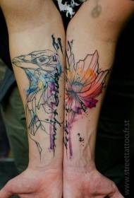 Brazo línea negra flor pájaro y patrón de tatuaje de salpicaduras de color