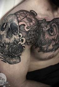 Mokhoa oa tattoo oa owl owl