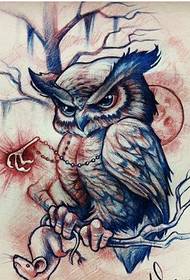 Trendy fashion classic good looking owl tattoo manuscript picture picture