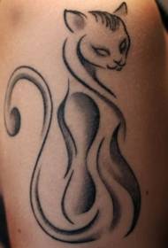 Tyylikäs musta kissan tatuointikuvio