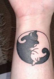 Wrist cat combination yin and yang gossip tattoo pattern