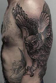 Шаблон татуювання сова великої руки