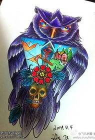 Ilustracija rukopisa u boji tetovaže sova
