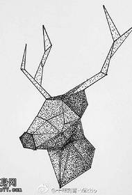 기하학적 포인트 사슴 문신 패턴