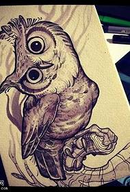 ხელნაწერი owl tattoo ნიმუში