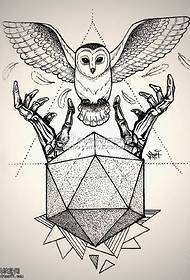 Rukopis ubodni geometrijski uzorak tetovaže sove