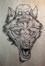 Europese en Amerikaanse wolfkop tatoeëring manuskrip