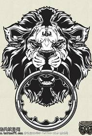 Classic lion head tattoo pattern