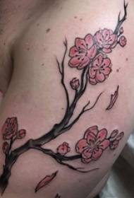 男生手臂上彩绘渐变简单线条植物梅花纹身图片