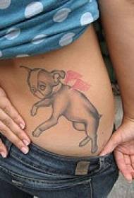 Sumbanan sa French nga bulldog ug pink nga pakpak nga tattoo