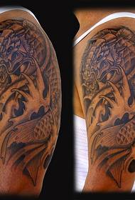 Arm Euroopan ja Amerikan kalmari tatuointi kuvio kuvia