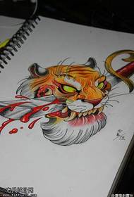 Color tiger head dagger tattoo picture