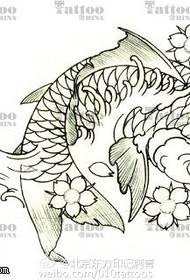 Smukke koi fisk manuskript tatoveringsmønster